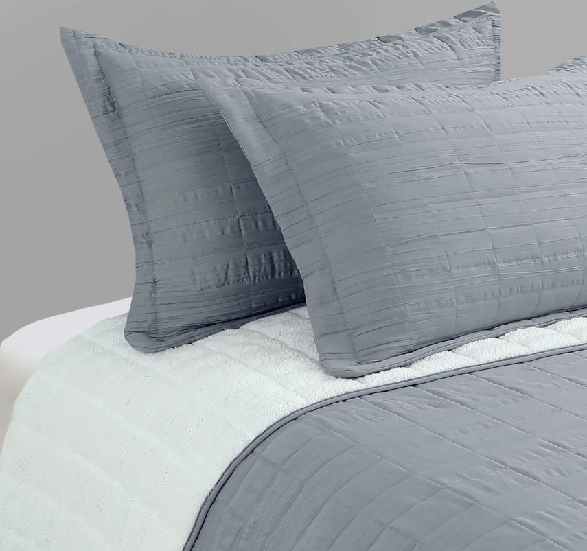 Cubre Cama Quilt Gris Sherpa Gris Perla - Rectángulos