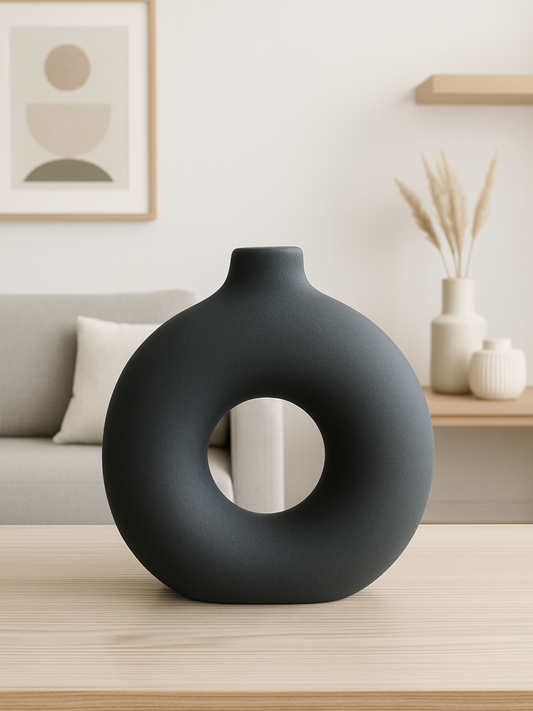 Jarrón Escultórico Abstracto Negro – “Círculo”
