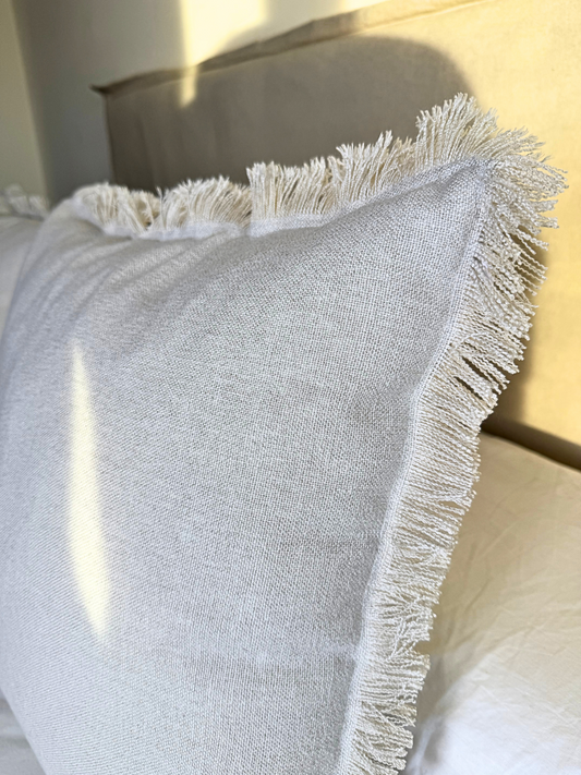 Cojín Almohada Dominga Lino 100% Natural estilo Deshilado color Taupe