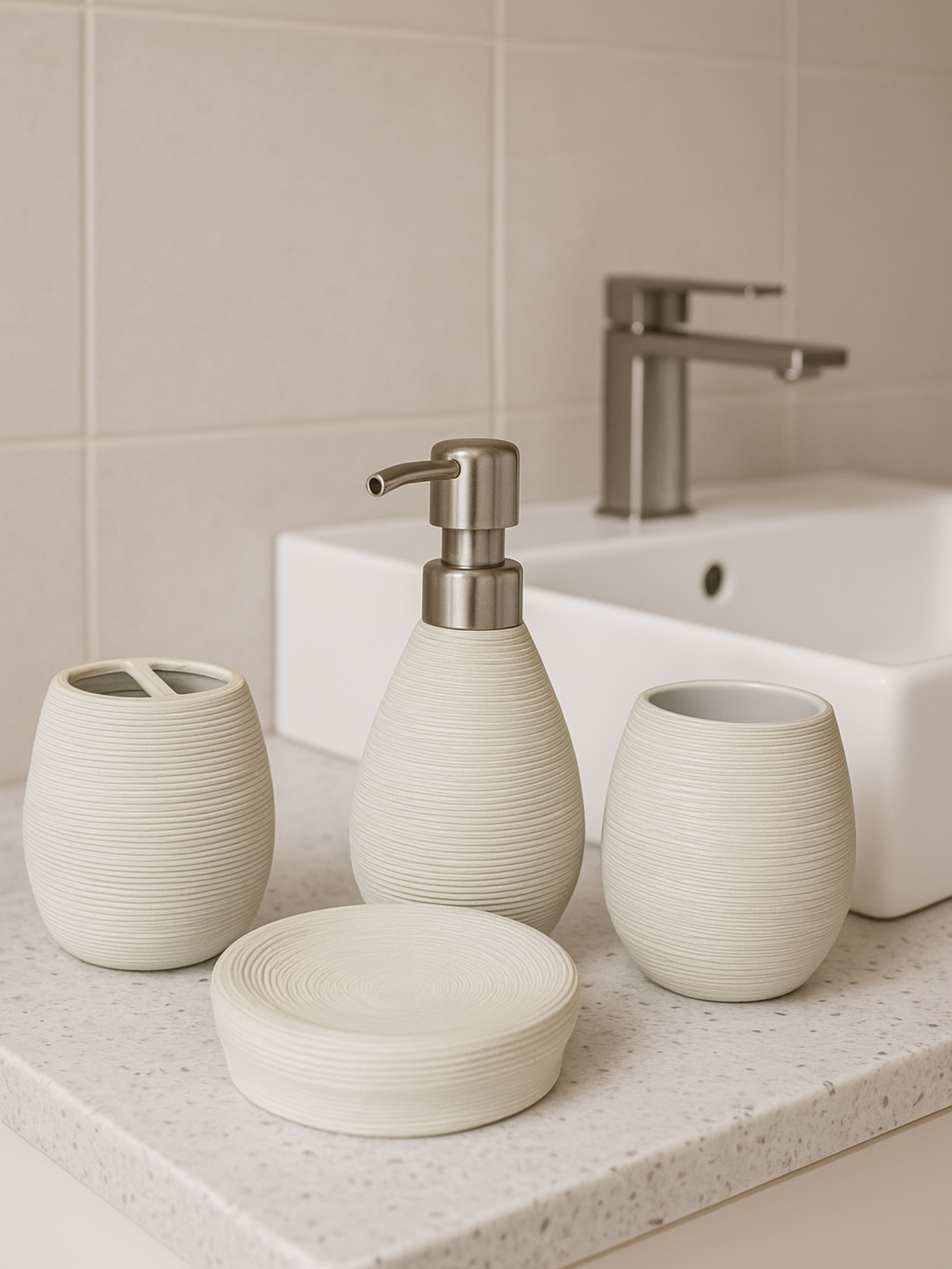 Set de Baño 4 Piezas Cerámica color Beige estilo Nórdico