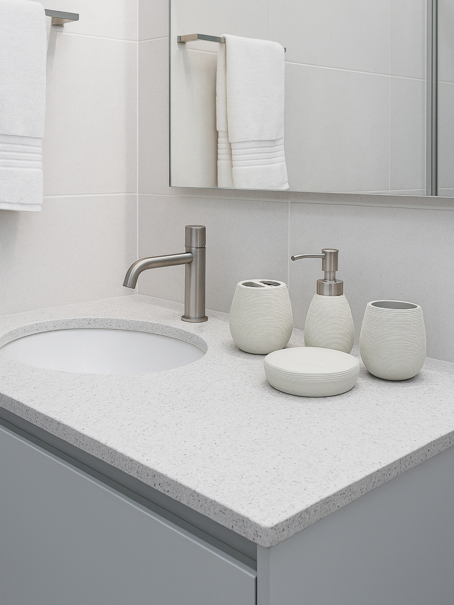 Set de Baño 4 Piezas Cerámica color Beige estilo Nórdico